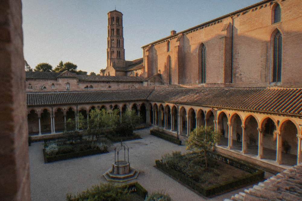 The cloister arcade of the Couvent des Jacobins in Toulouse